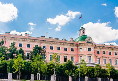 Mikhailovsky Kalesi ya da Rusya St Petersburg 'daki Mühendisler Kalesi