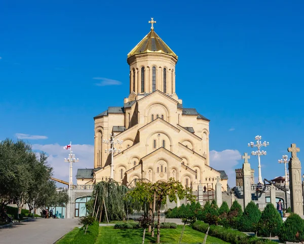 Catedral de Tbilisi Sameda (Santíssima Trindade) maior catedra ortodoxa — Fotografia de Stock