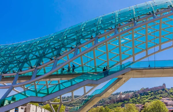 Tbilisziben Georgiában Béke Hídja Kura Folyó Felett — Stock Fotó