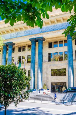 Rustaveli Bulvarı. Biltmore Oteli 'nin önünde. Tiflis, Gürcistan