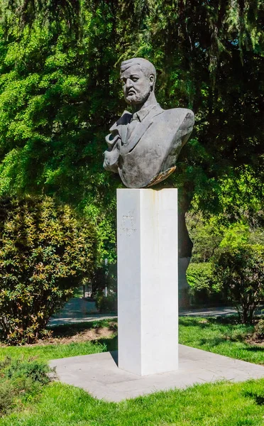 Monumento Politico George Chanturia Nel Aprile Parco Tbilisi Georgia — Foto Stock