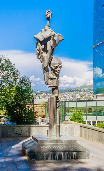 Monumento Filósofo Merab Mamardashvili Pelo Escultor Ernst Unknown Tbilisi Geórgia — Fotografia de Stock