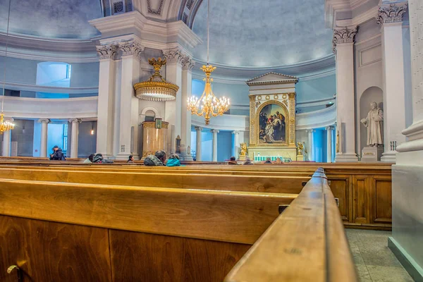 Catedral de Helsinque, a catedral luterana evangélica finlandesa da Diocese de Helsinque, Finlândia. Era também conhecida como Igreja de São Nicolau até 1917. — Fotografia de Stock