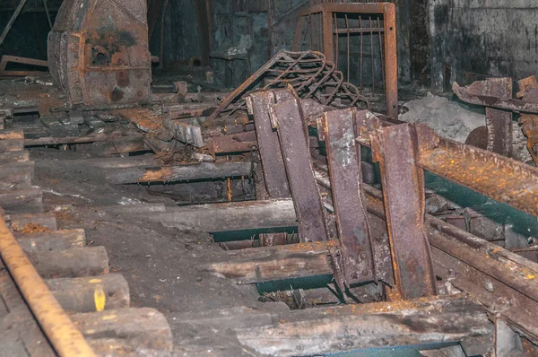 Old derelict mine. — Stock Photo, Image