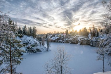 Ruskeala mermer ocağı, Karelia, Rusya