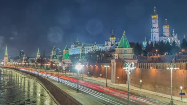 Moskova kremlin kış gece manzarası. Rusya — Stok video