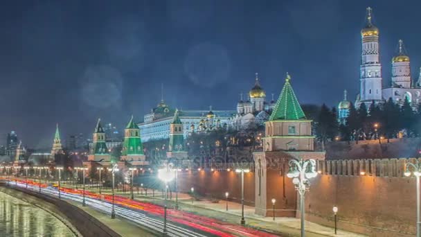 冬天的夜晚在莫斯科克里姆林宫的视图。俄罗斯 — 图库视频影像