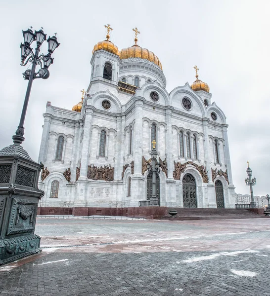 Moscovo, Rússia. Catedral de Cristo Salvador . — Fotografia de Stock
