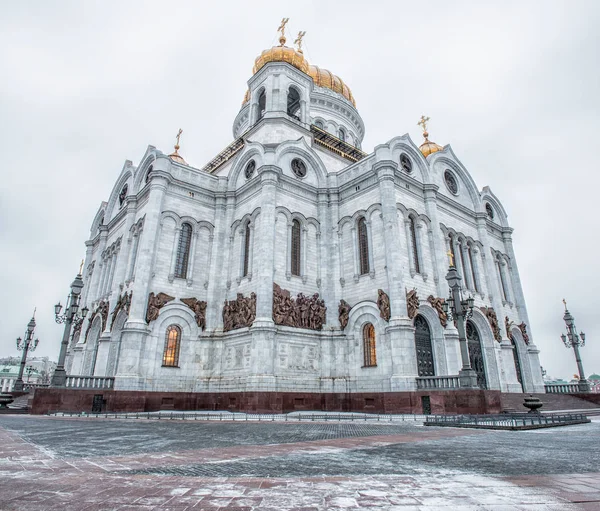 Moskova, Venäjä. Kristus Vapahtajan katedraali . — kuvapankkivalokuva