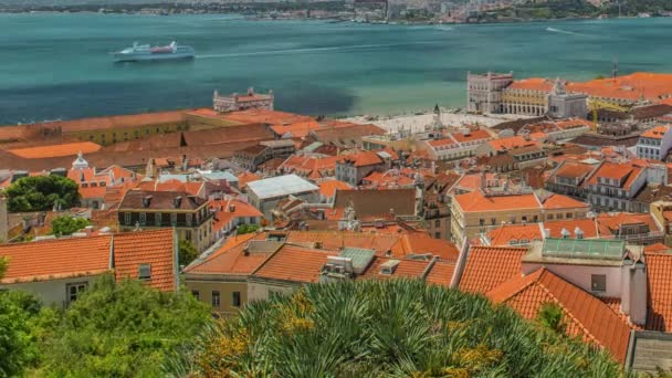 Vista panoramica sulla città di Lisbona e sul fiume Tago — Video Stock