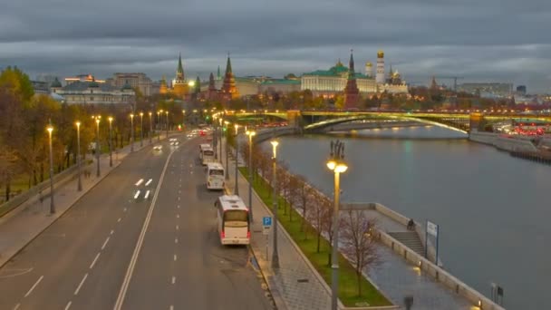 Moskova, Kremlin ve Moskova Nehri, Rusya Federasyonu — Stok video