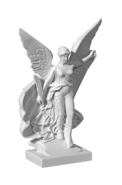 Güzel genç kadın melek heykeli beyaz bir arka plan ile