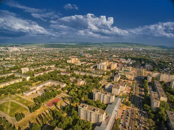 Centrum för industristaden Nevinnomyssk. Ryssland Stavropol territorium. — Stockfoto