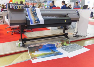 Uluslararası Ticaret Fuarı reklam