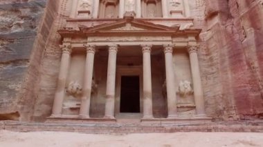 Petra, hazine görünümünü.