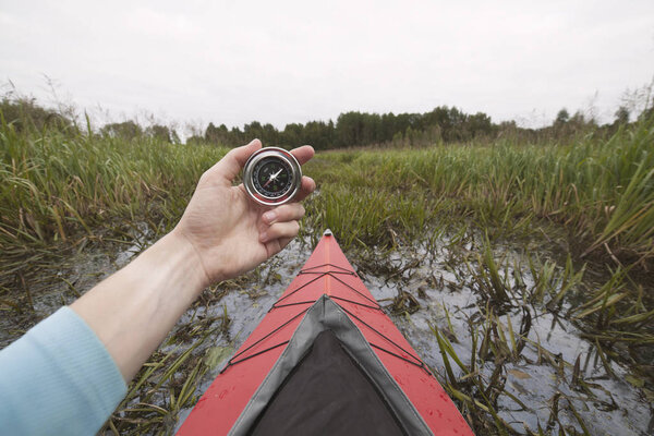 Каякер сбился с пути
.
