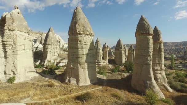 Вулканічні Скелі Утворюють Fairy Chimneys Cappadocia Turkey — стокове відео