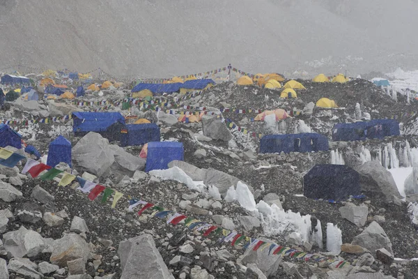 Acampamento Base Everest Tempestade Neve Cordilheira Himalaia Nepal — Fotografia de Stock