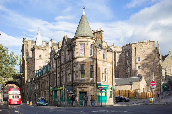 Widok ulicy Starego Miasta w Edynburgu — Zdjęcie stockowe