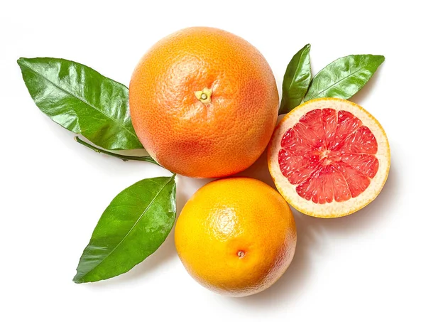 Grapefruits auf weißem Hintergrund — Stockfoto