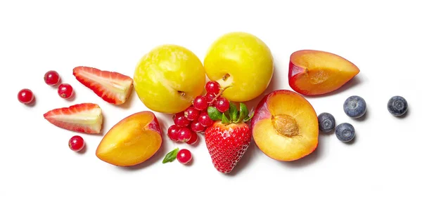 Composizione di vari frutti e bacche — Foto Stock