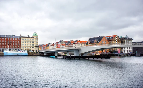 Inderhavnsbroen Brücke in Kopenhagen - Dänemark — Stockfoto