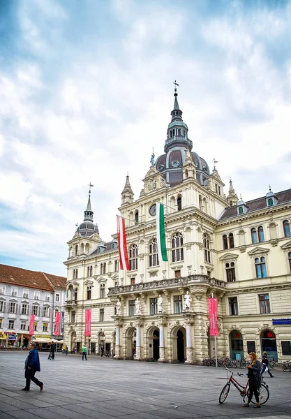 Ayuntamiento de Graz y Hauptplatz — Foto de Stock
