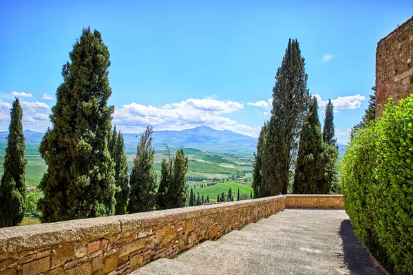 Vue sur les remparts de Pienza — Photo