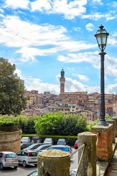 Vue panoramique de Sienne, Italie — Photo