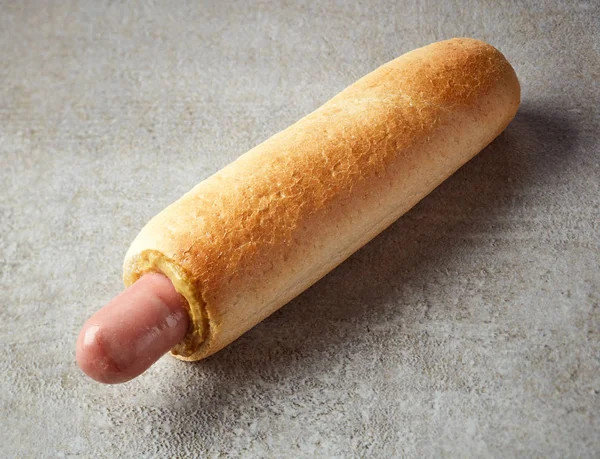 Hotdog mit Senf — Stockfoto