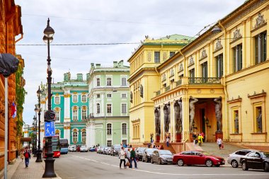 Kilisenin Savior görünümünü dökülen kan ve Rus Müzesi, St.Petersburg, Rusya Federasyonu