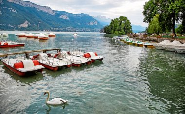 Lake Annecy Fransa panoramik manzaralı
