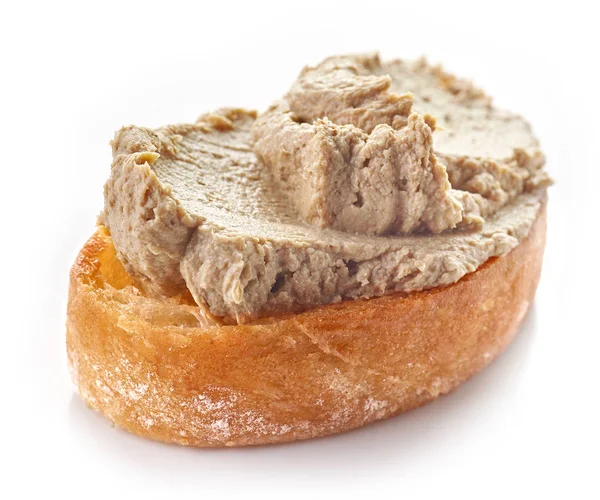 Підсмажений хліб з домашнім паштетом з печінки — стокове фото