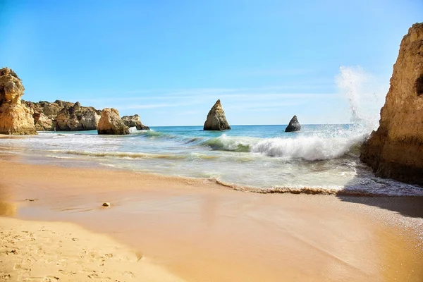 Olas del océano Atlántico — Foto de Stock