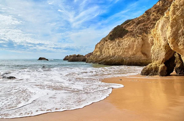 Strand van de algarve, portugal — Stockfoto