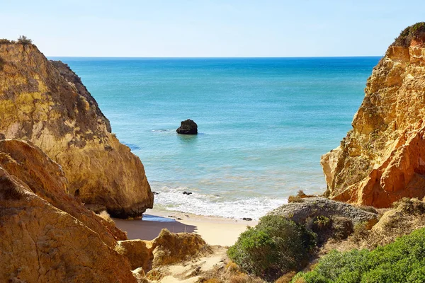 Costa rochosa do Oceano Atlântico, Portugal — Fotografia de Stock