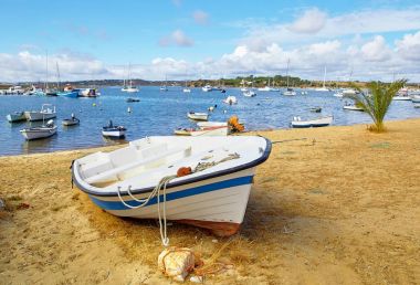 Alvor şehir Fishermens tekneler