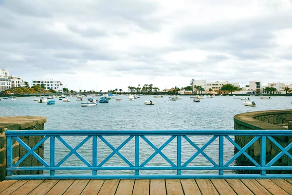 Bateaux de pêche dans la lagune "Charco de San Gines" à Arrecife — Photo