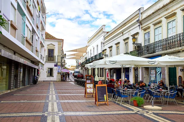 Faro, Portekiz sokak görünümü — Stok fotoğraf