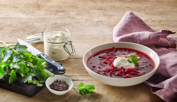 Bowl of beet root soup borsch — Stock Image Bowl of beet root soup borsch Stock Photo