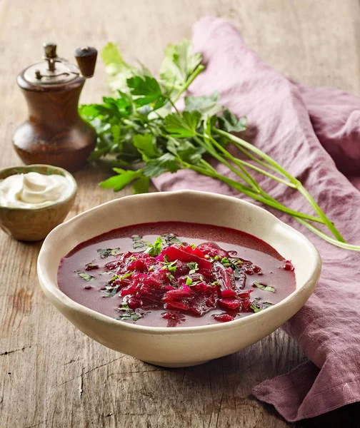 Ciotola di barbabietola zuppa di radici borsch — Foto Stock