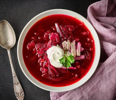 pancar kök çorbası borsch kase