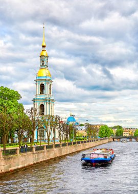 Çan kulesi, Aziz Nikolaos deniz Katedrali, Saint Petersburg