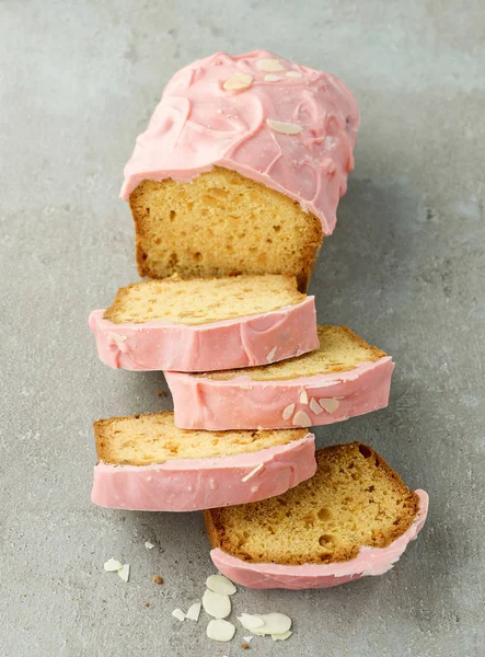 Słodki chleb w plasterkach — Zdjęcie stockowe