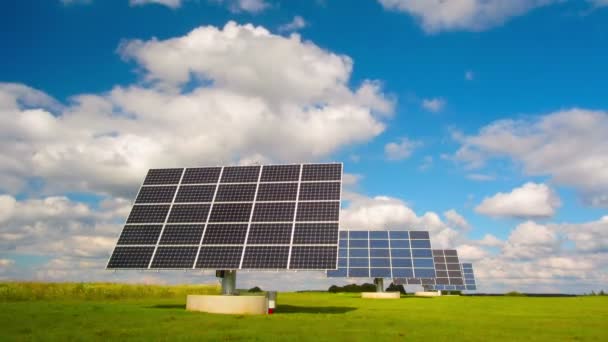 Paneles solares, 4k, time-lapse — Vídeos de Stock