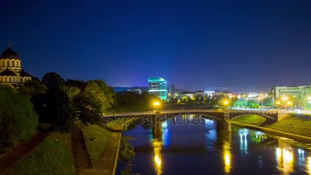 Vilnius, Lituania en la noche, 4K hiper time-lapse — Vídeos de Stock