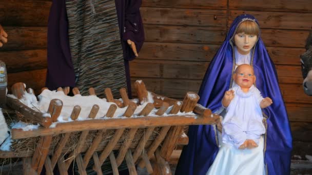 Christmas installation with a newborn Jesus Christ Vilnius, Lithuania — Stock Video