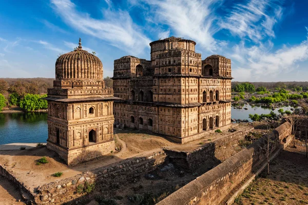 Cénotaphes royaux d'Orchha, Inde — Photo