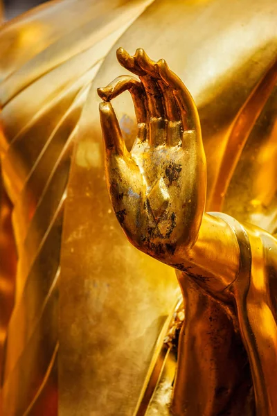 Buddha-Statue Hand, Chiang Mai, Thailand — Stockfoto