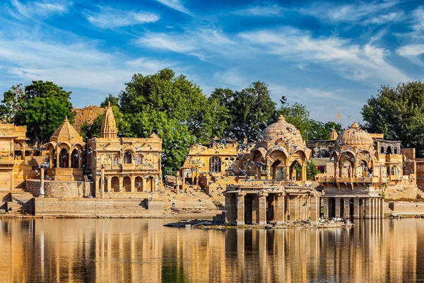 สถานที่สําคัญของอินเดีย Gadi Sagar ในราชสถาน — ภาพถ่ายสต็อก